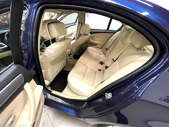 BMW 520 7 of 8