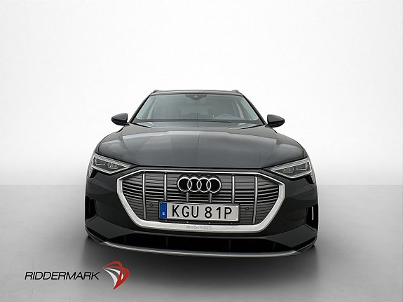 Audi e-tron 3 of 30