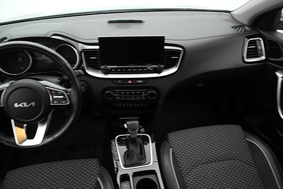Kia Ceed 9 of 23