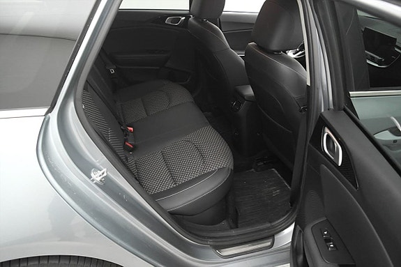 Kia Ceed 18 of 23