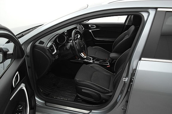 Kia Ceed 21 of 23
