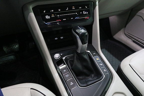 Volkswagen Tiguan 13 of 22