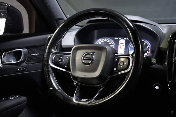 Volvo XC40 20 of 29