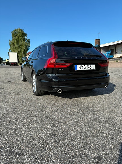 Volvo V90 3 of 11