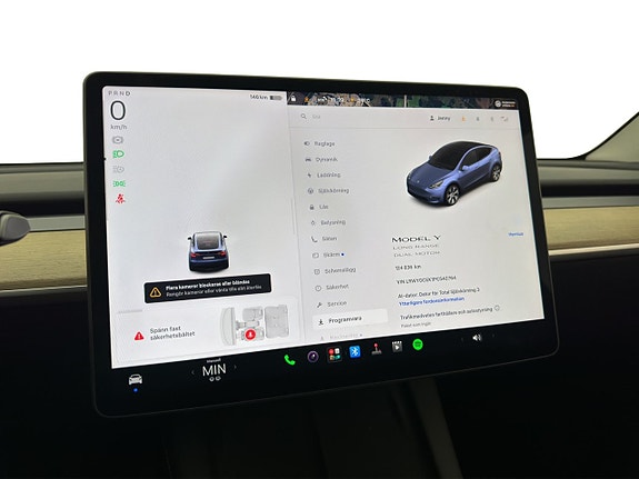 Tesla Model Y 26 of 30