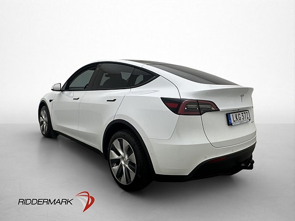 Tesla Model Y 6 of 30
