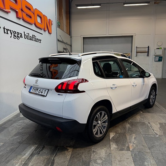 Peugeot 2008 4 of 11
