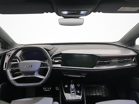 Audi Q4 e-tron 14 of 30