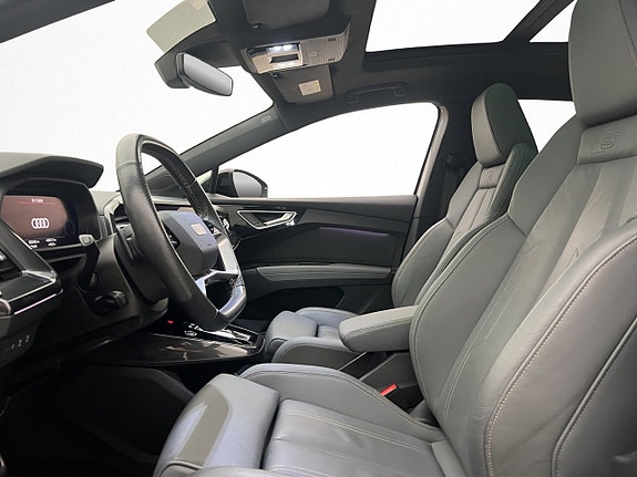 Audi Q4 e-tron 13 of 30