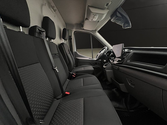 Ford Transit 29 of 30