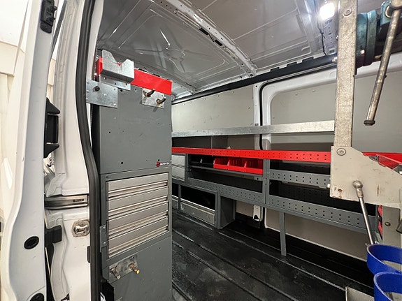Ford Transit 14 of 30