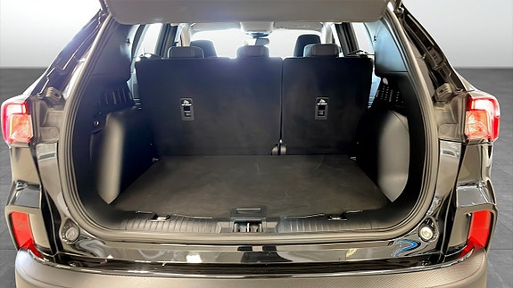 Ford Kuga 12 of 12