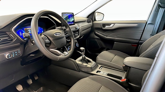 Ford Kuga 7 of 12