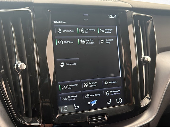 Volvo XC60 21 of 30
