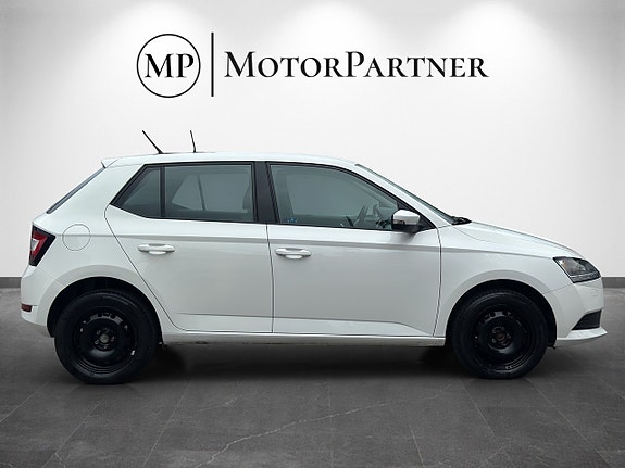 Skoda Fabia 8 of 16