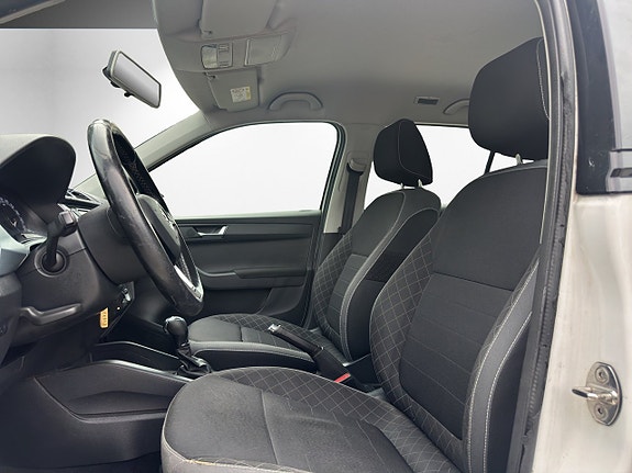 Skoda Fabia 9 of 16