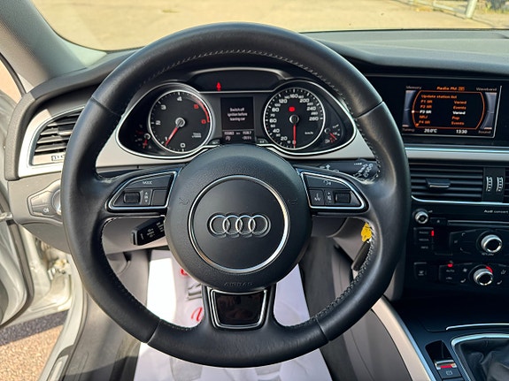 Audi A4 9 of 16