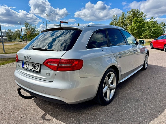 Audi A4 4 of 16