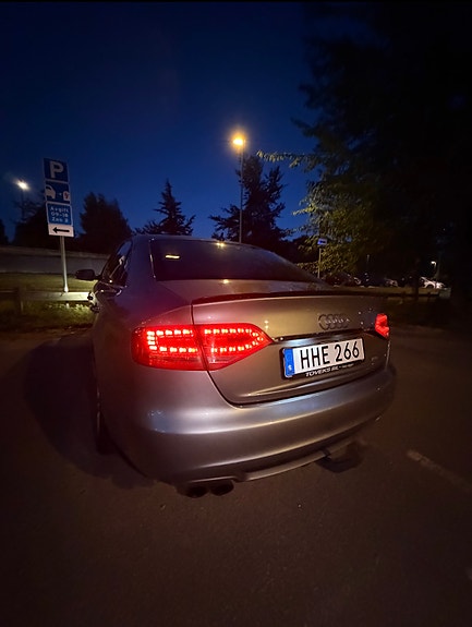 Audi A4 5 of 9