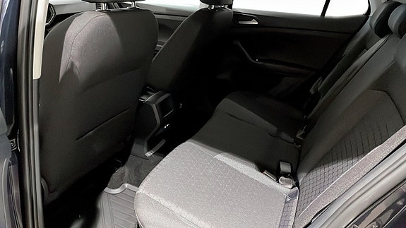 Volkswagen T-Cross 11 of 12