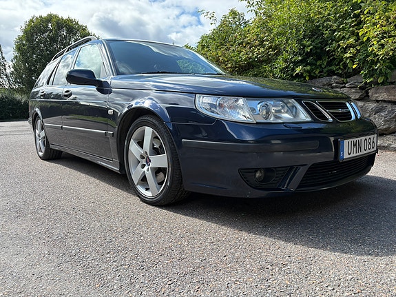 Saab 9-5 2 of 11