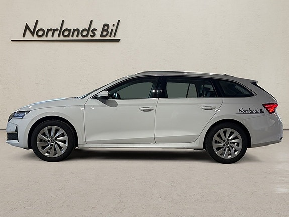 Skoda Octavia 5 of 12