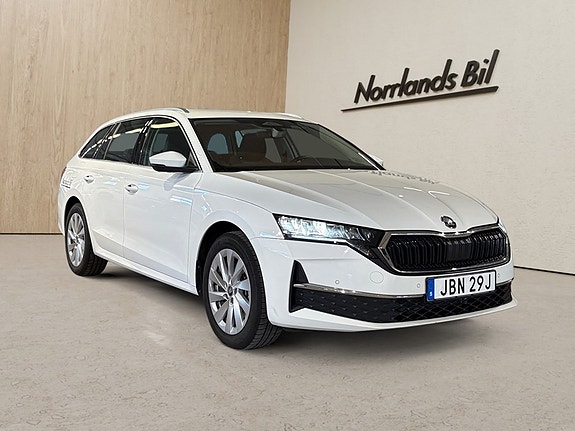 Skoda Octavia 6 of 12