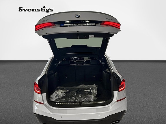 BMW 640i 5 of 22