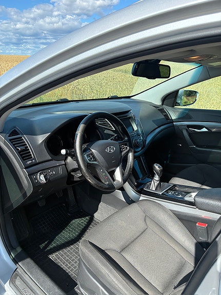 Hyundai i40 3 of 6