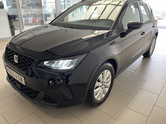 Seat Arona 10 of 18