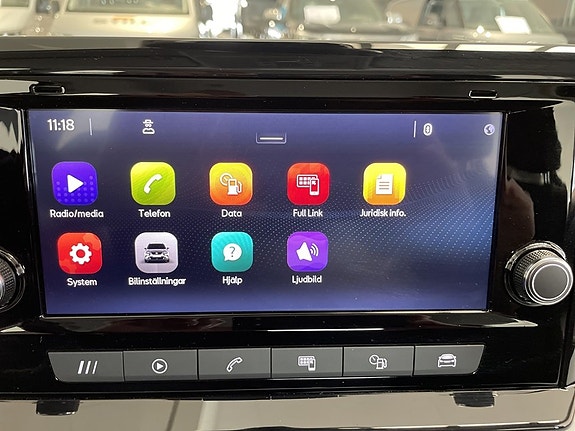 Seat Arona 17 of 18