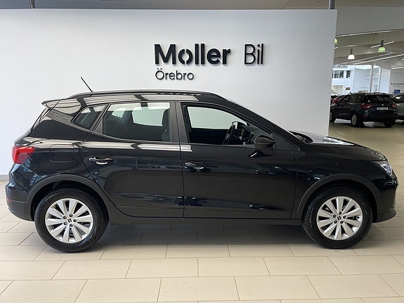 Seat Arona 4 of 18