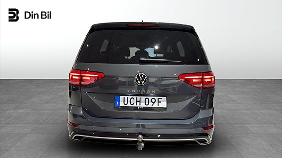 Volkswagen Touran 5 of 26