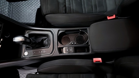Volkswagen Touran 23 of 26