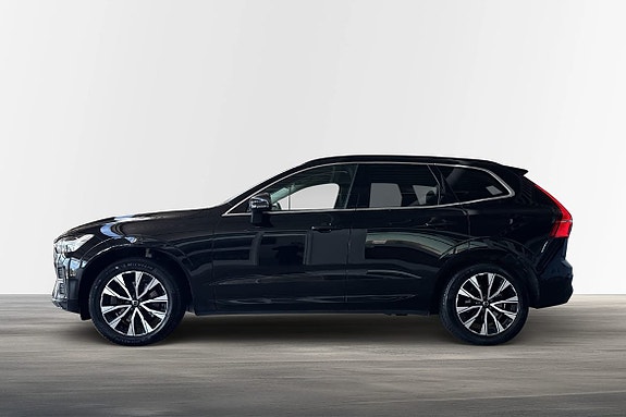 Volvo XC60 3 of 22