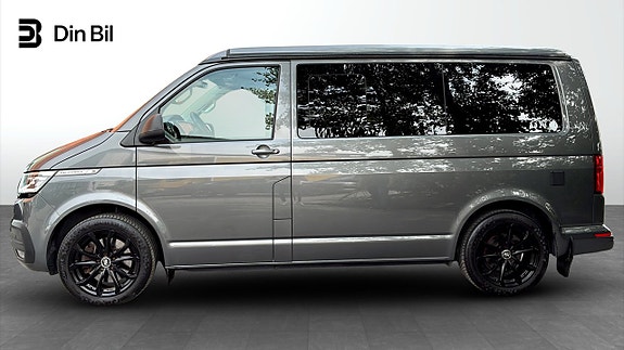 Volkswagen California 2 of 13
