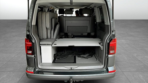 Volkswagen California 12 of 13