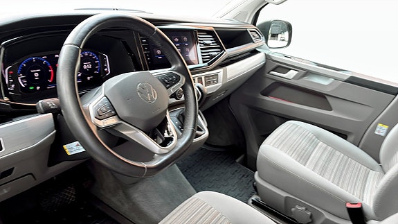 Volkswagen California 7 of 13