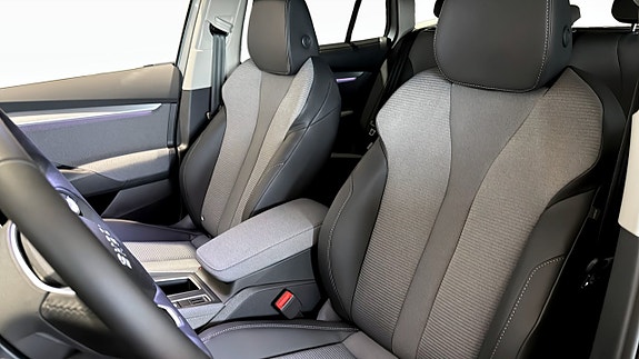 Skoda Enyaq 8 of 14