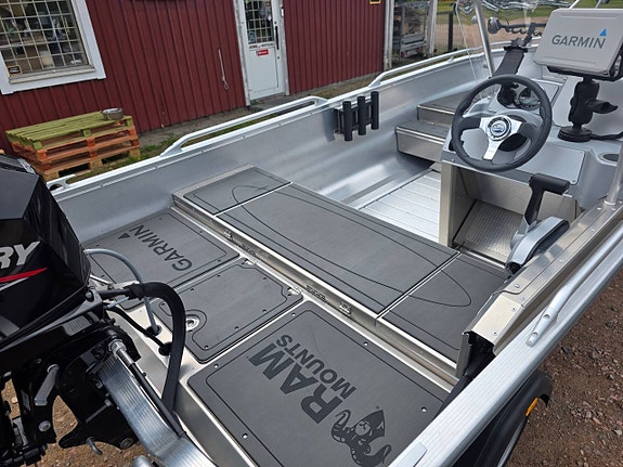Linder 445 Catch med Mercury F30ELPT inkl. softfloor m.m. 7 of 12