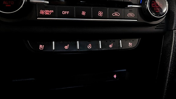 Kia Ceed 16 of 19