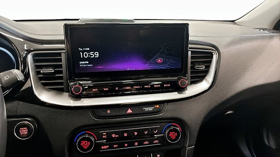 Kia Ceed 12 of 19