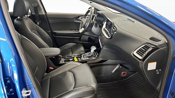 Kia Ceed 3 of 19