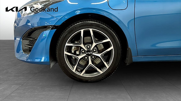 Kia Ceed 9 of 19