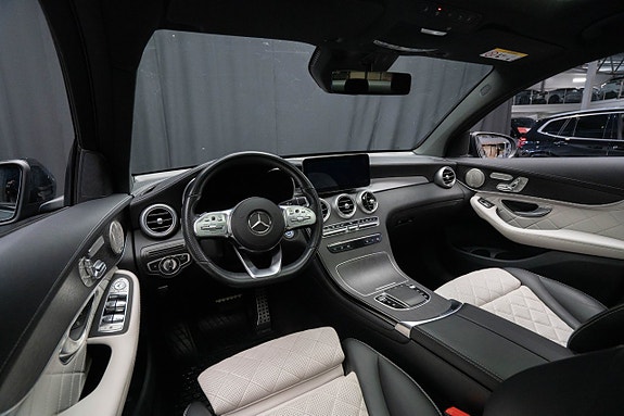 Mercedes-Benz GLC300 e 10 of 27