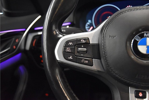 BMW 520 10 of 27
