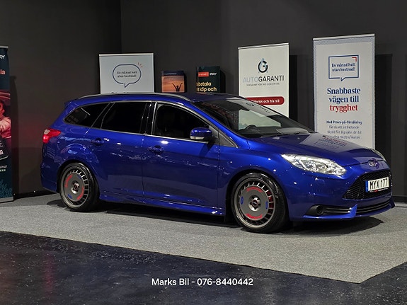 Ford Focus 19 of 19