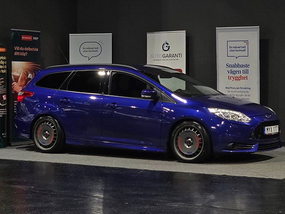 Ford Focus 3 of 26