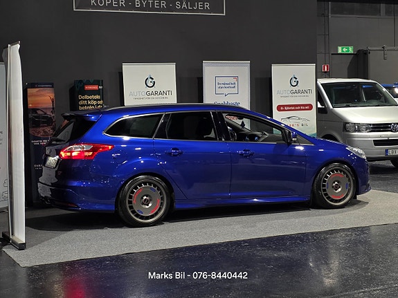 Ford Focus 4 of 19
