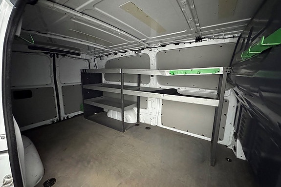 Mercedes-Benz Vito 119 12 of 29
